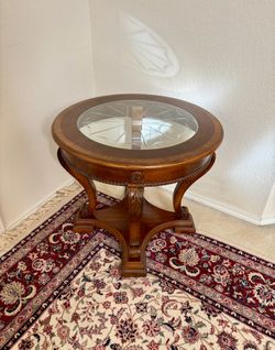 Visually stunning and magnificent large COFFEE TABLE
