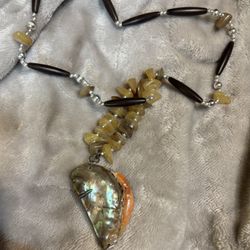 Beautiful Abalone And Beaded Fish Necklace, Vintage 