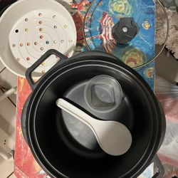 Many Household Items Cheap Brand New Ricer Cooker