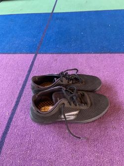 Women shoes sketchers size 7