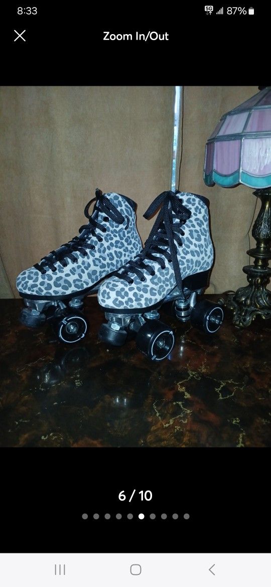 Moon LIT Roller Skates