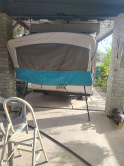 Q1992 Coleman pop up camper weight 1000