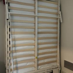 Twin Size, Folder And Close Up 