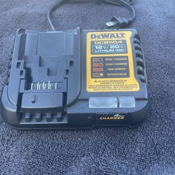 DEWALT 12V/20V MAX 4 AMP Charger