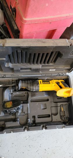 Dewalt reciprocating saw