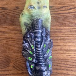 Alien Bio-Mechanical Mutant Hand Prop Latex Horror Decor Sci-Fi Halloween Accessory