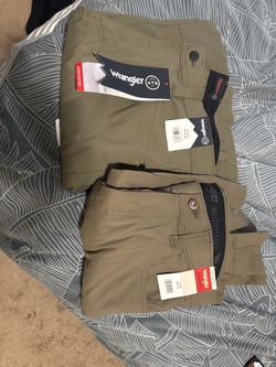 Wrangler men’s pants 32 32 new with tags