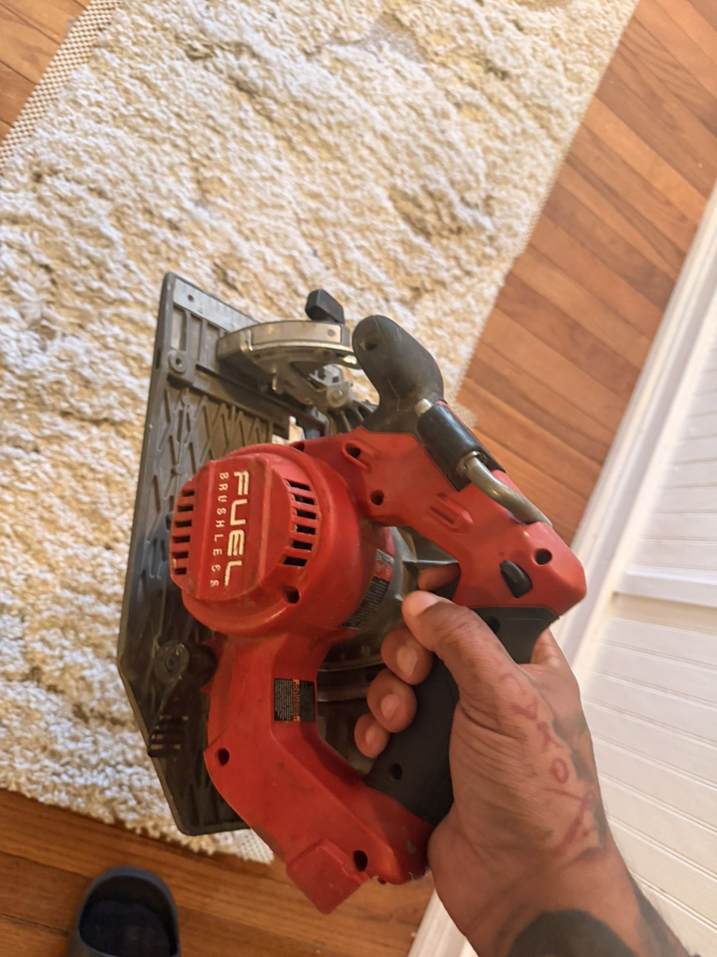 M18 FUEL 18V Lithium-Ion Brushless Cordless 7-1/4 in. Circular Saw (Tool-Only)