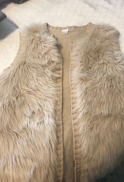 Women’s xl fur vest
