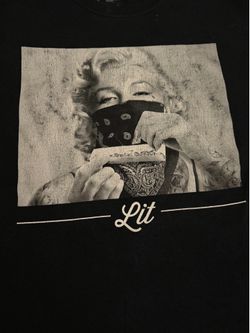 Marilyn Monroe Wearing a Bandana w/Word  "Lit" Popular Poison black XL