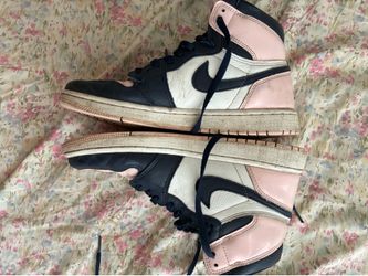 Bubblegum Jordan’s W Size 8.5
