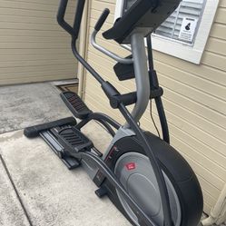 Proform Elliptical Series 7