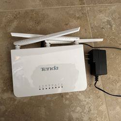 Tenda WiFi 