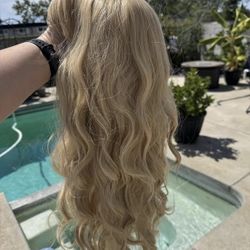 New Barsdar 26” Synthetic Blonde Wavy wig With Bangs