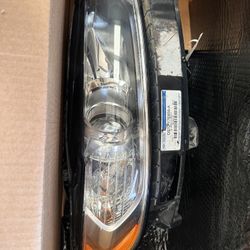 Ford Fusion Headlamp Passenger Side 