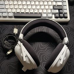 Razer Blackshark v2 Pro Wireless Gaming Headset - No mic