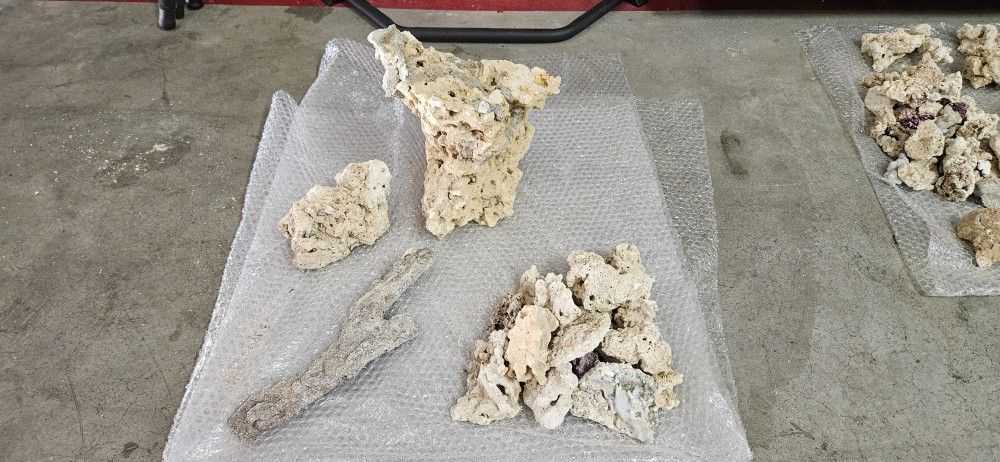 XL Reef Rock, Medium Rock, Long Coral Piece And Bunch Of Small Reef Rock