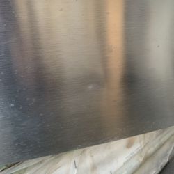 Apron sink
