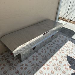 Weber All Weather /Water Resistance Supply/ Tool Cabin. Compatible With The F150- Truck. On 