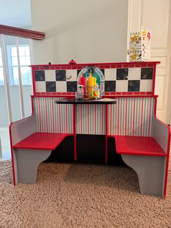 Melissa and Doug diner
