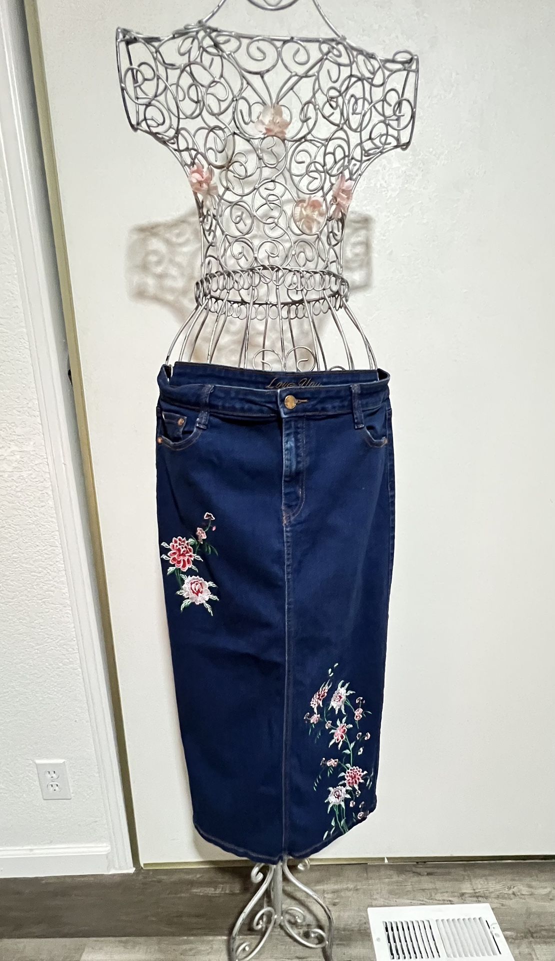 Women Designer Long stretch Denim Skirt Size L
