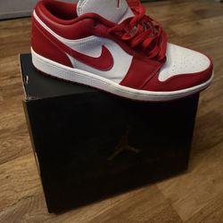 Jordan 1low SE 