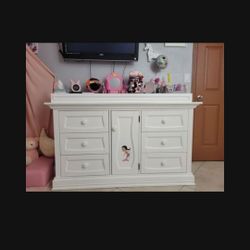 Baby Dresser 