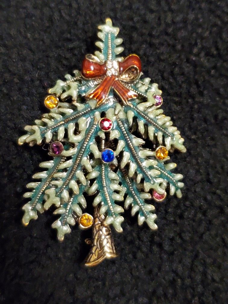 2004 Avon Christmas Tree Brooch Green Enamel Rhinestone 1st Annual Pin Brooch
