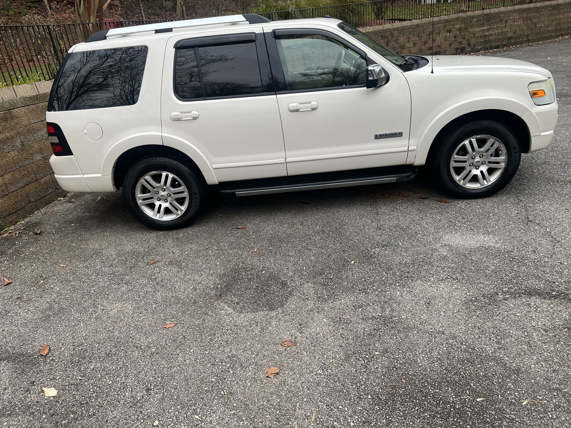 2007 Ford Explorer