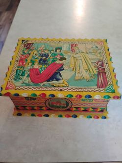 Sicilian trinket box