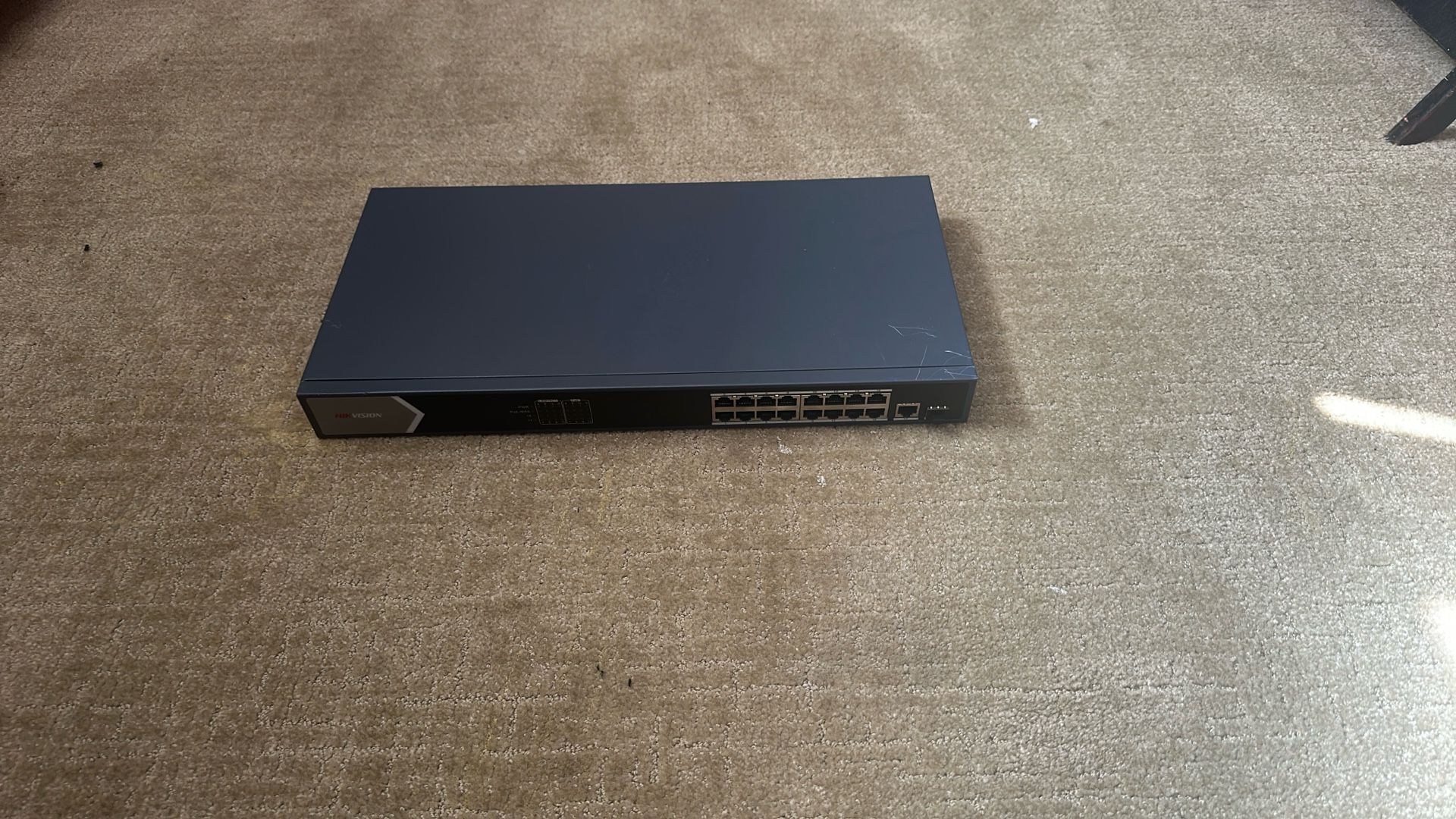 Hikvision 16 Port Poe Switch