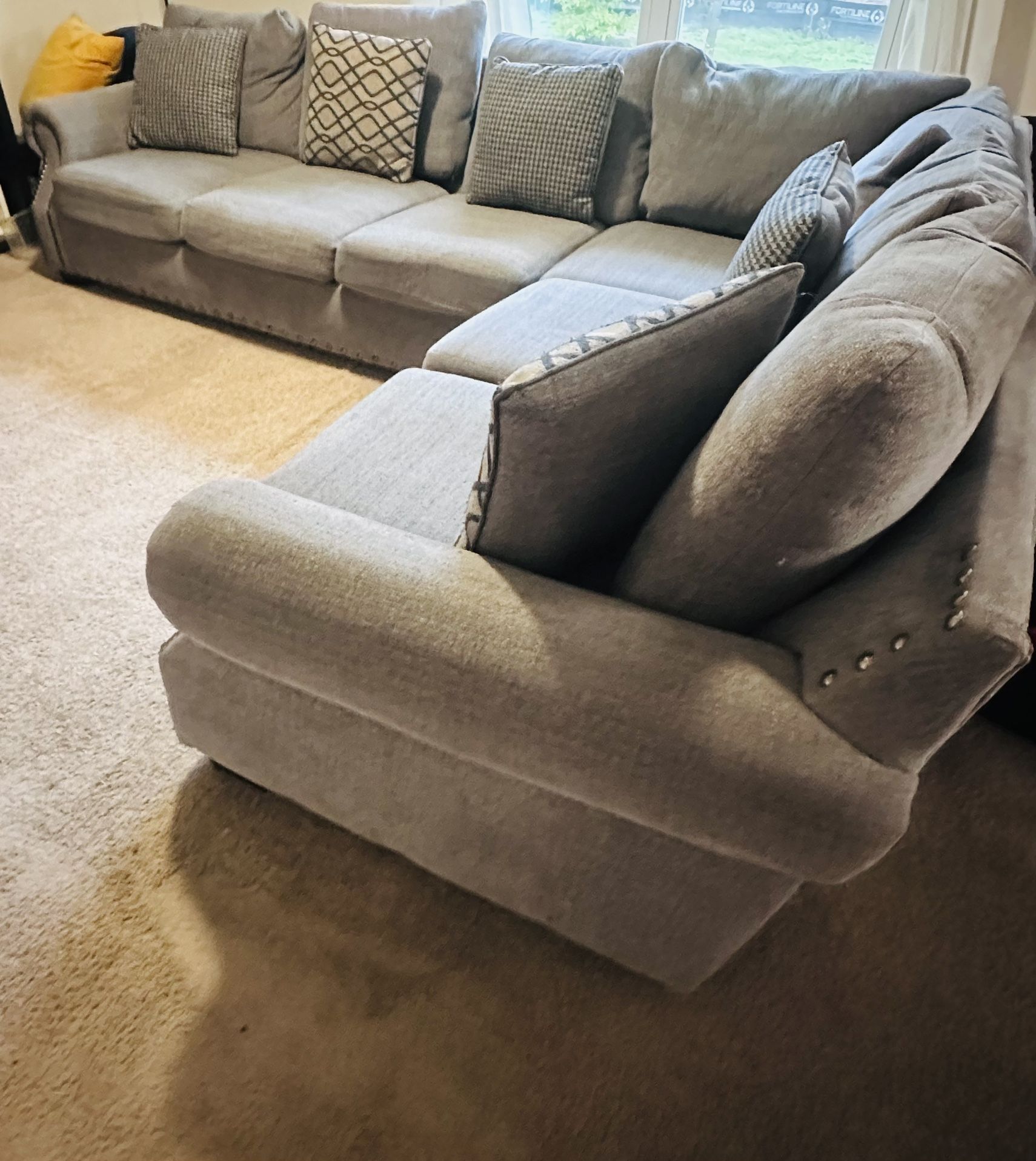 MUST GO TODAY! Sectional Sofa By American Signature Furniture