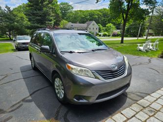 2011 Toyota Sienna