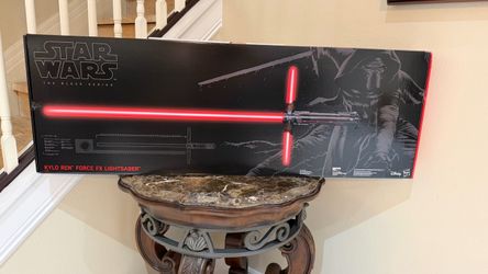 New Star Wars B3925 The Black Series Kylo Ren Force FX Deluxe Lightsaber New
