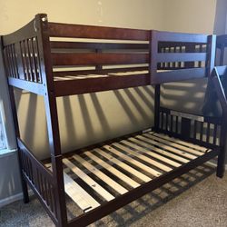 Twin Bunkbeds 