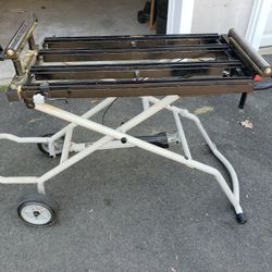 Foldable Chopsaw/ Miter Saw Table