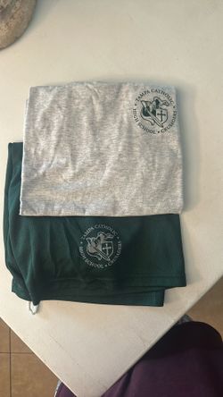 Tampa Catholic PE Uniform w/ Tags