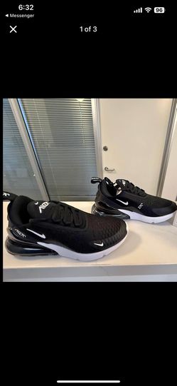 Nike Women’s Air Max 270 Fits Size 9 In Women Size 8 In men