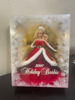 NEW Barbie Doll 2007