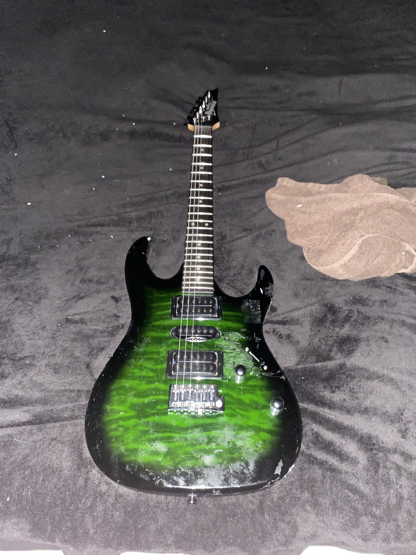 Guitar