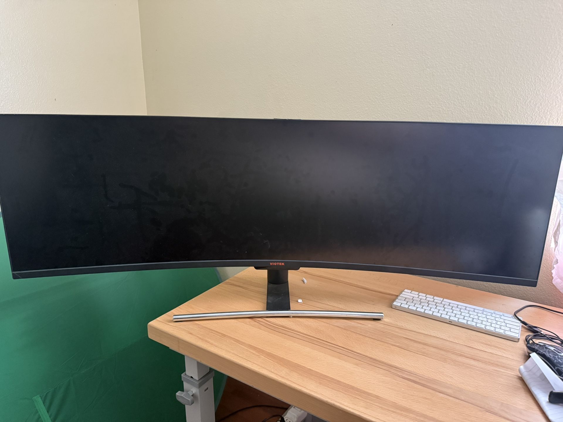 Ultrawide Gaming Monitor