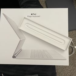 Apple Magic Keyboard and Apple Pencil 