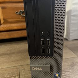 CLOSING OFFICE SALE! Monitors And Desktops