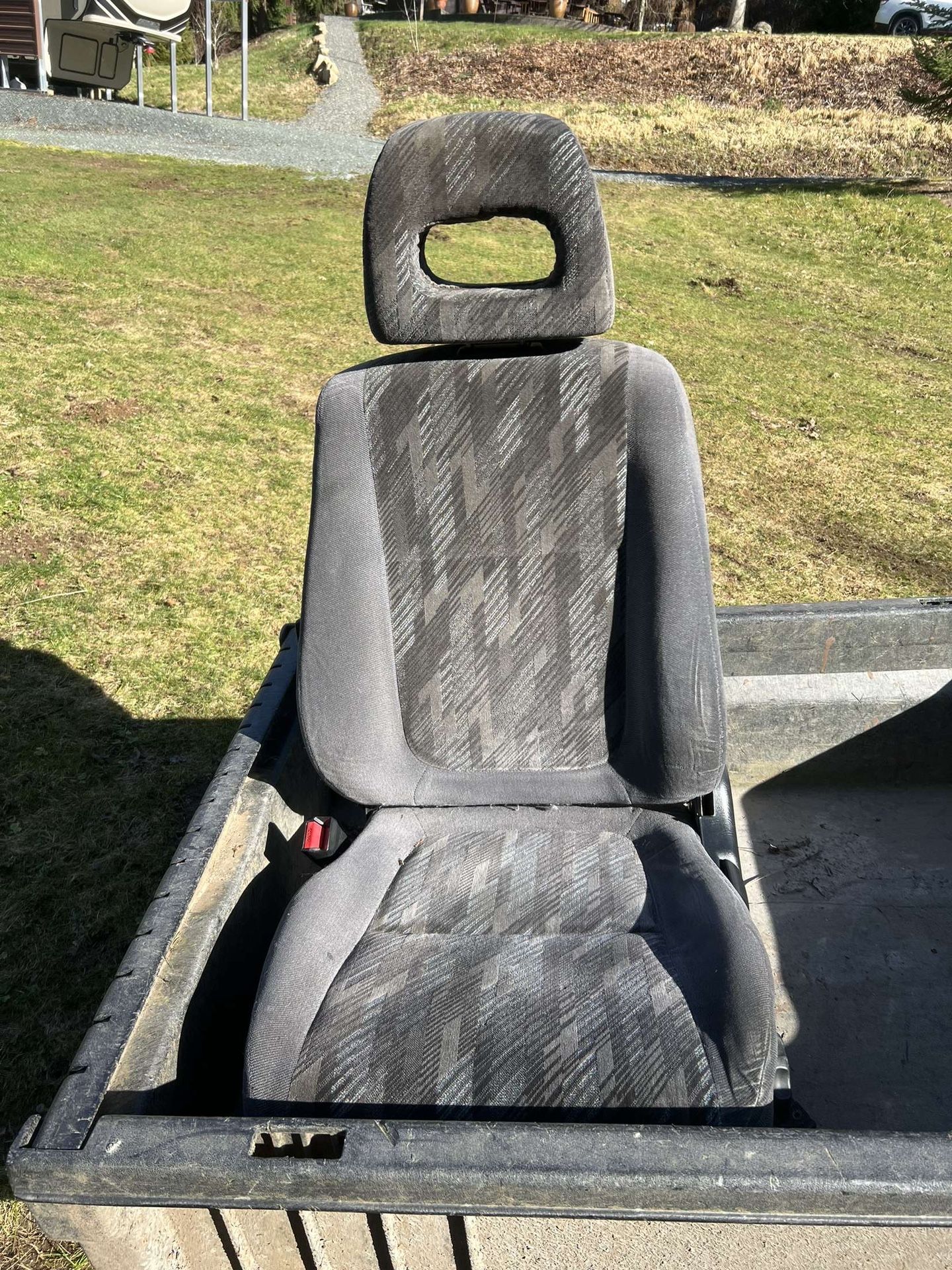 Integra Confetti Seats