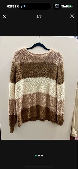 Size XL NWOT sweater