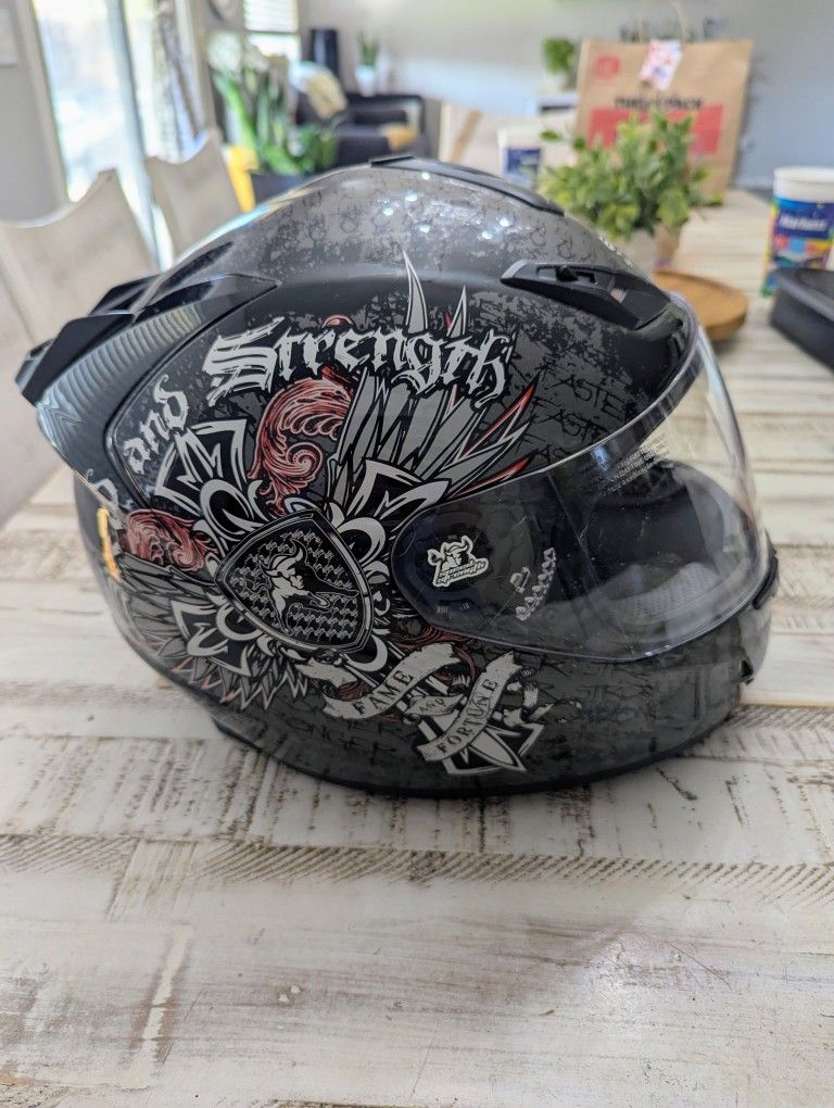 Strength & Speed - Fame & Fortune Helmet