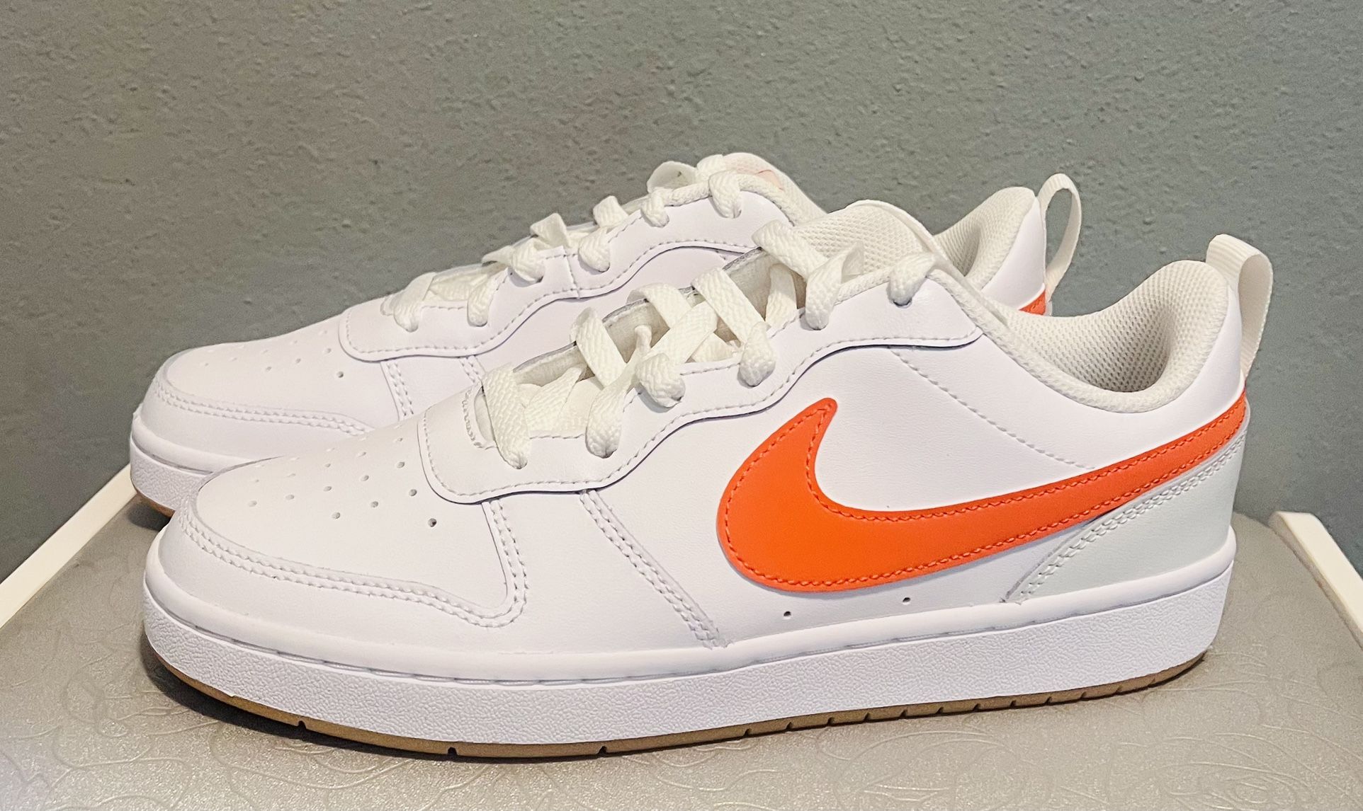 Nike Court Borough Low2 Size7Y