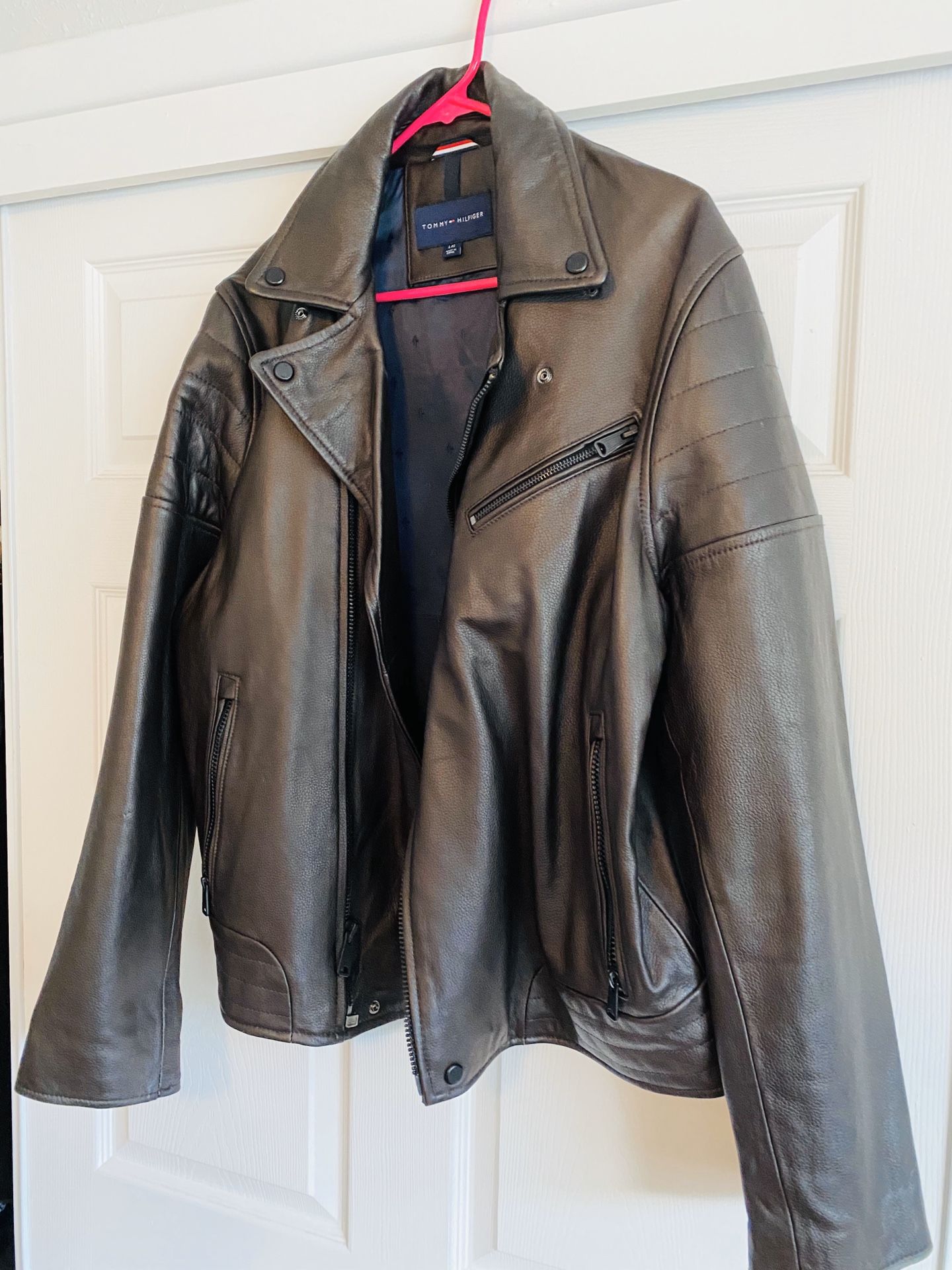 Tommy Hilfiger Men's Dark Brown Leather Jacket Size Large Retail $499