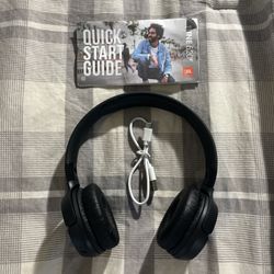 JBL Tune 520BT - Wireless On-Ear Headphones