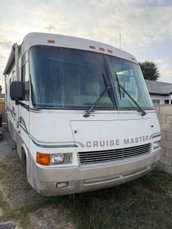 1996 Chevrolet American RV Cruiser by Georgie Boy. Only 10k miles. Great deal for $9,900 Runs Great!